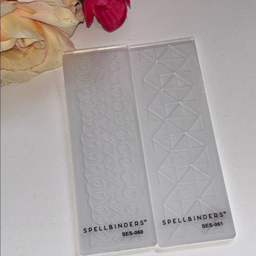 Spellbinders Embossing Folders Set - Picture 2 of 8